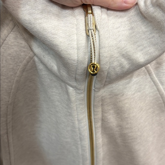 lululemon scuba funnel neck 1/2 zip - Picture 2 of 5